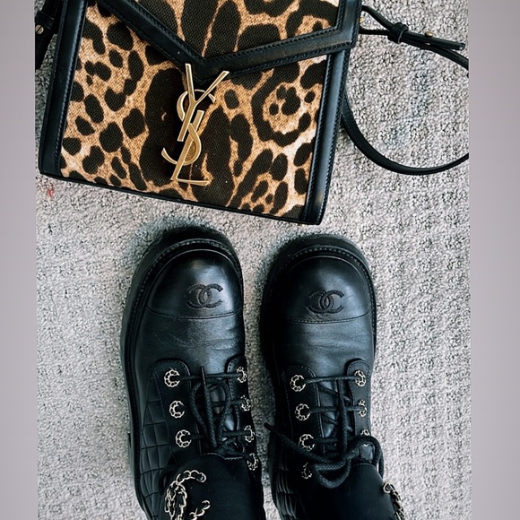 🎉 MEET YOUR SELLER 🎉 - Picture 4 of 9